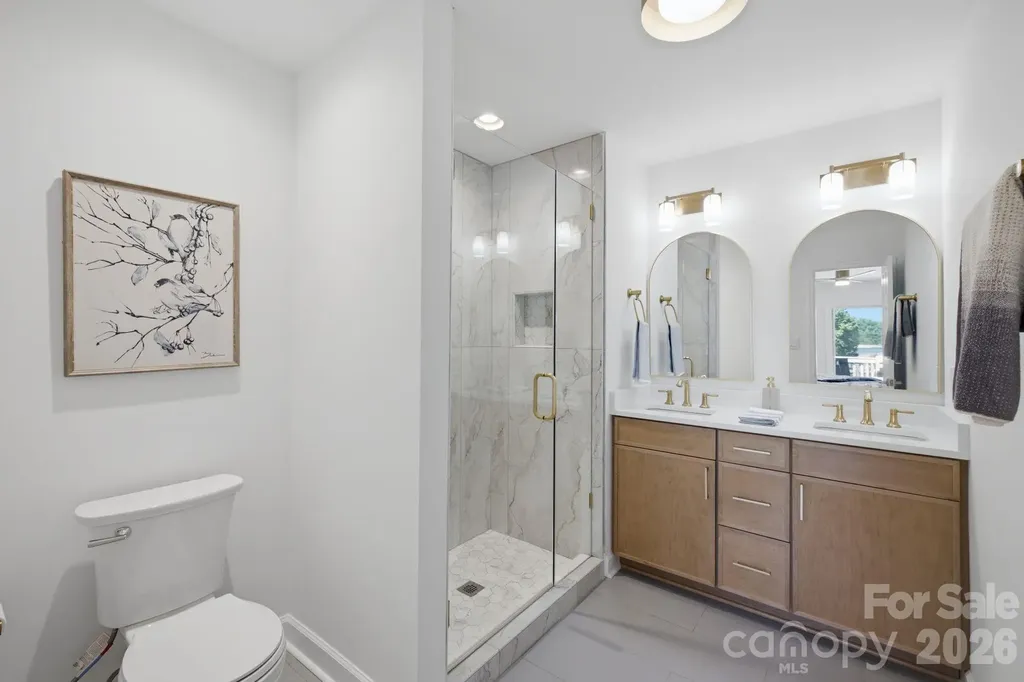 2494 Cherry Lane Denver NC 28037