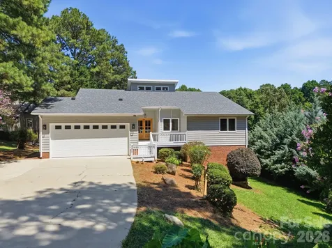 2494 Cherry Lane Denver NC 28037