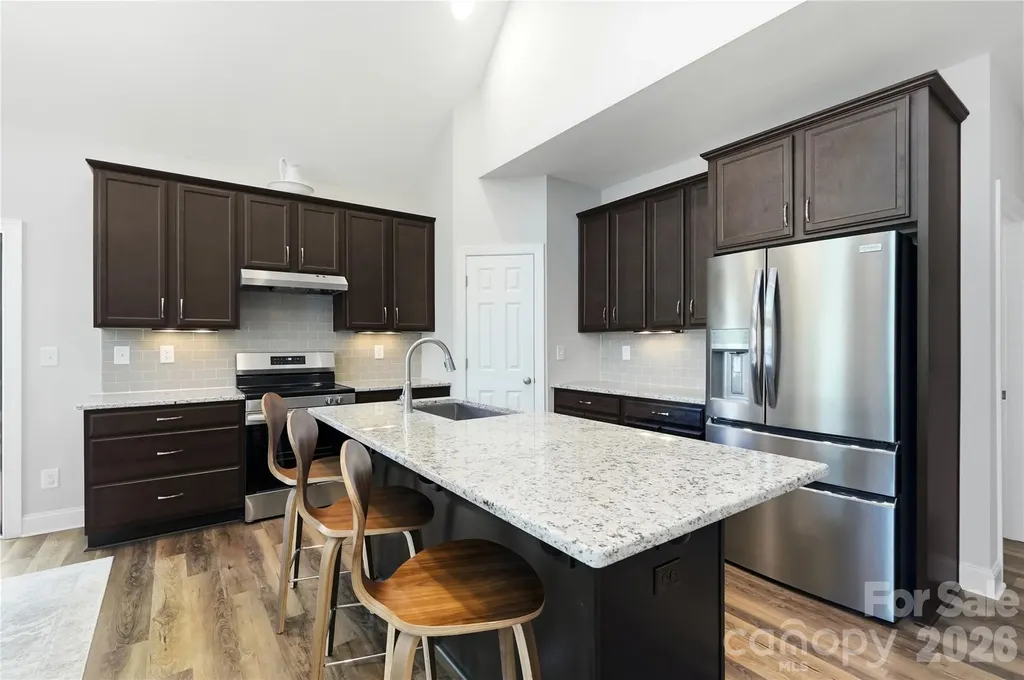 18532 Rosapenny Road Charlotte NC 28278
