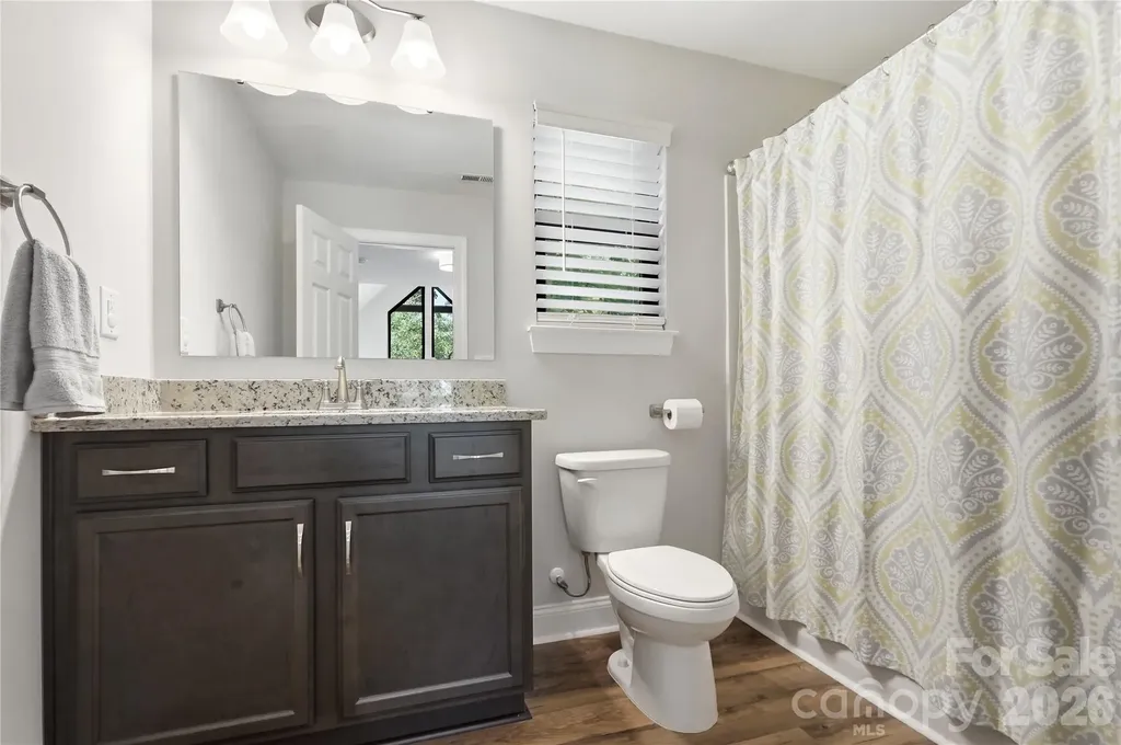 18532 Rosapenny Road Charlotte NC 28278