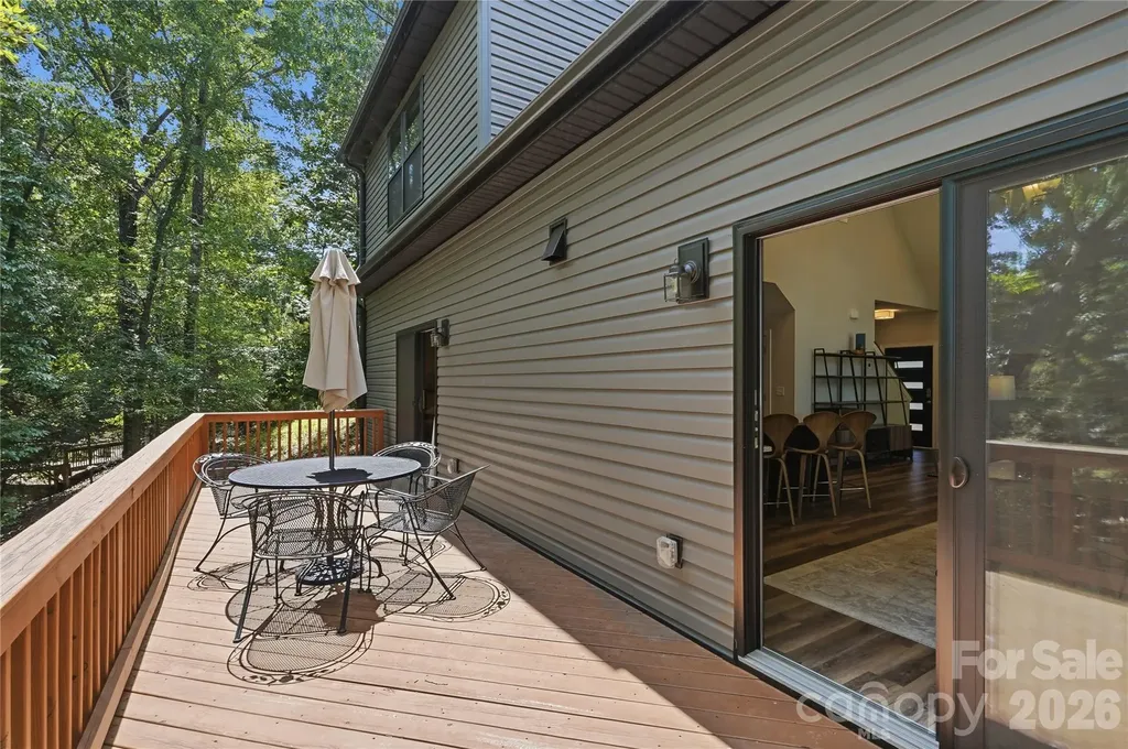 18532 Rosapenny Road Charlotte NC 28278