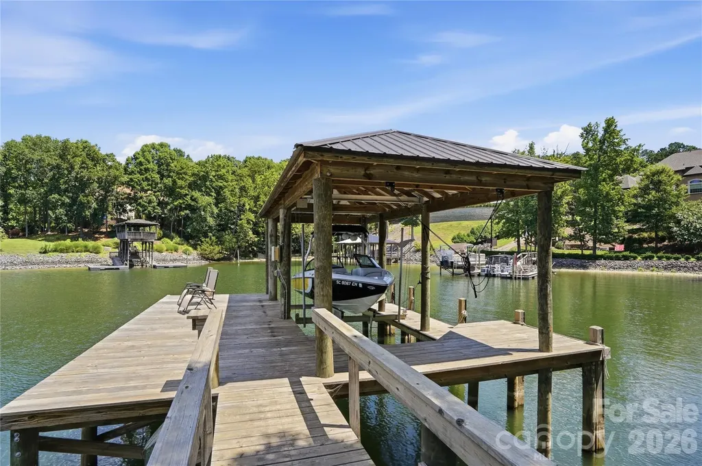 18532 Rosapenny Road Charlotte NC 28278