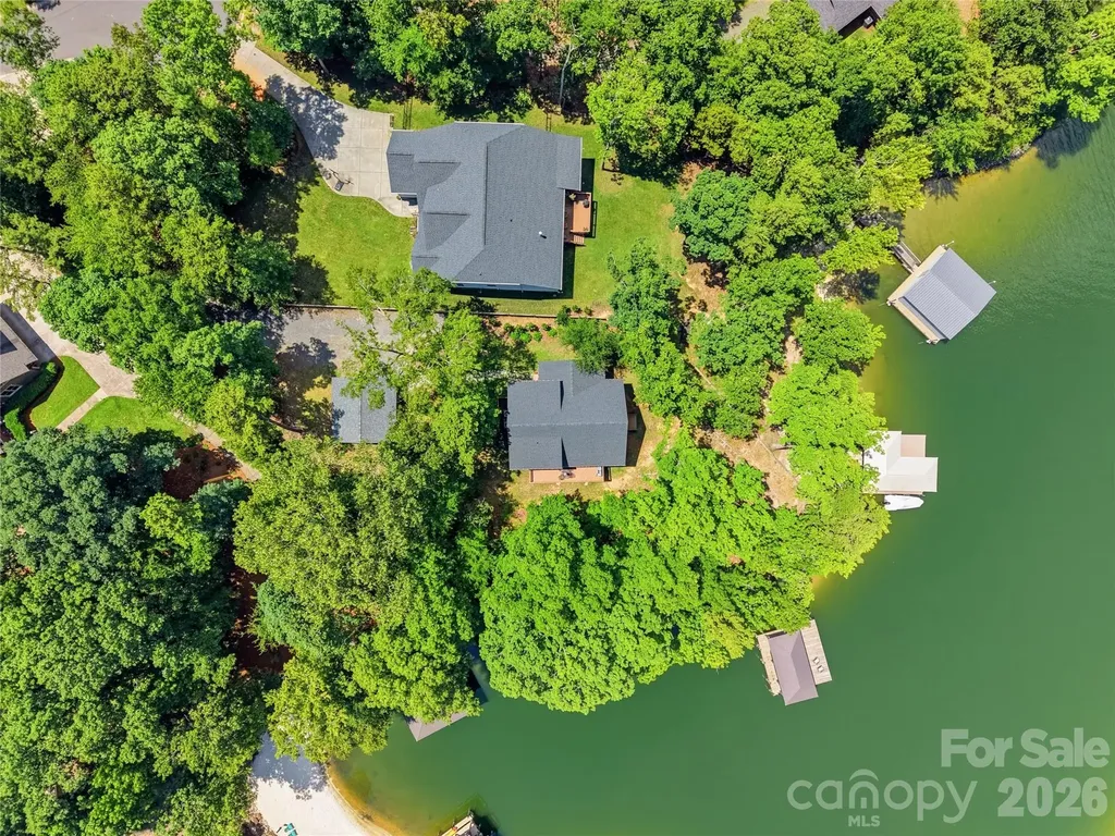 18532 Rosapenny Road Charlotte NC 28278