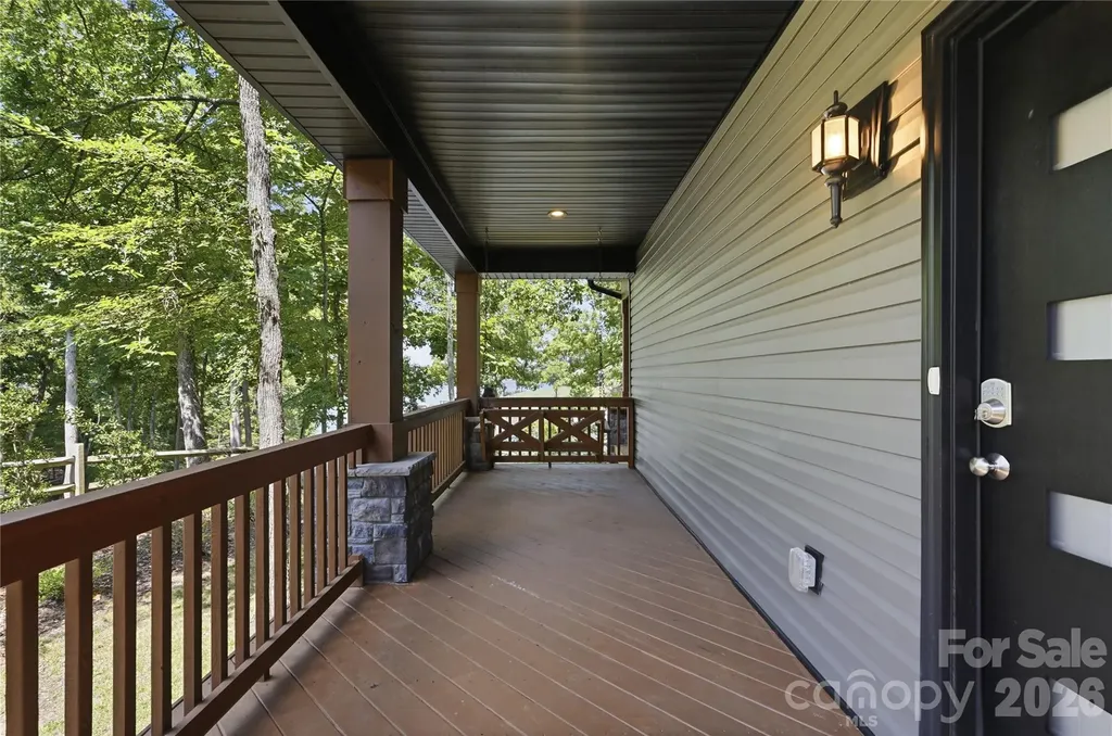 18532 Rosapenny Road Charlotte NC 28278
