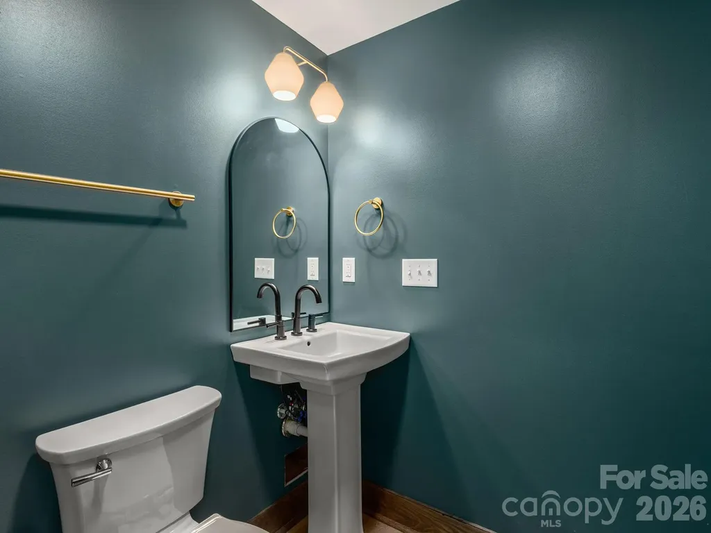 78 Travis Street Clyde NC 28721