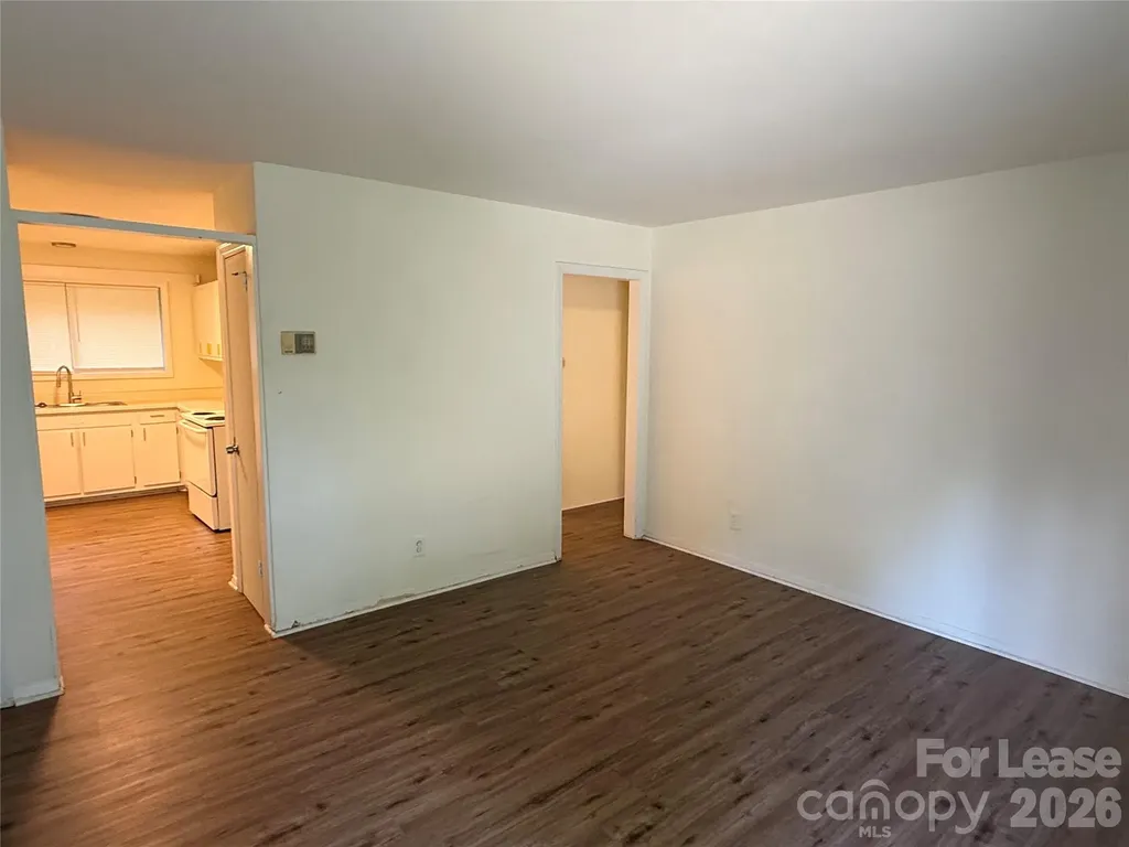 544 Blendwood Drive Charlotte NC 28215