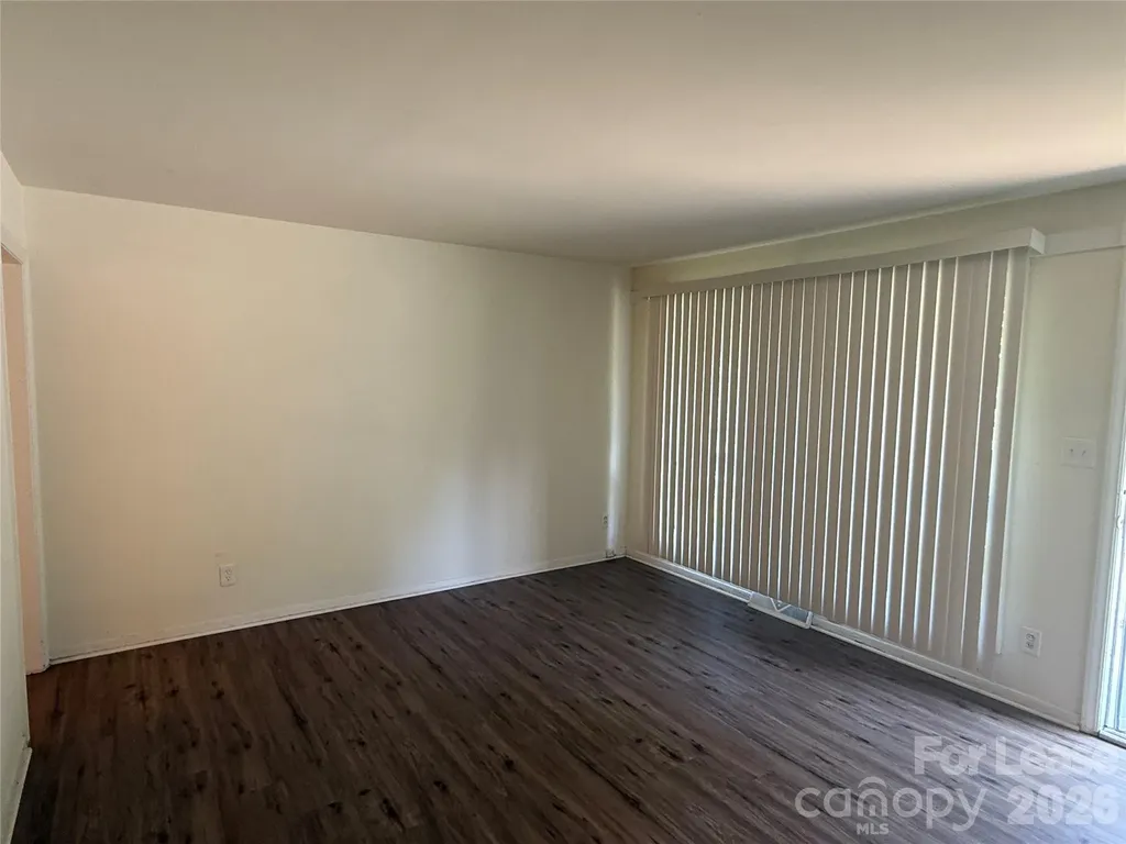 544 Blendwood Drive Charlotte NC 28215