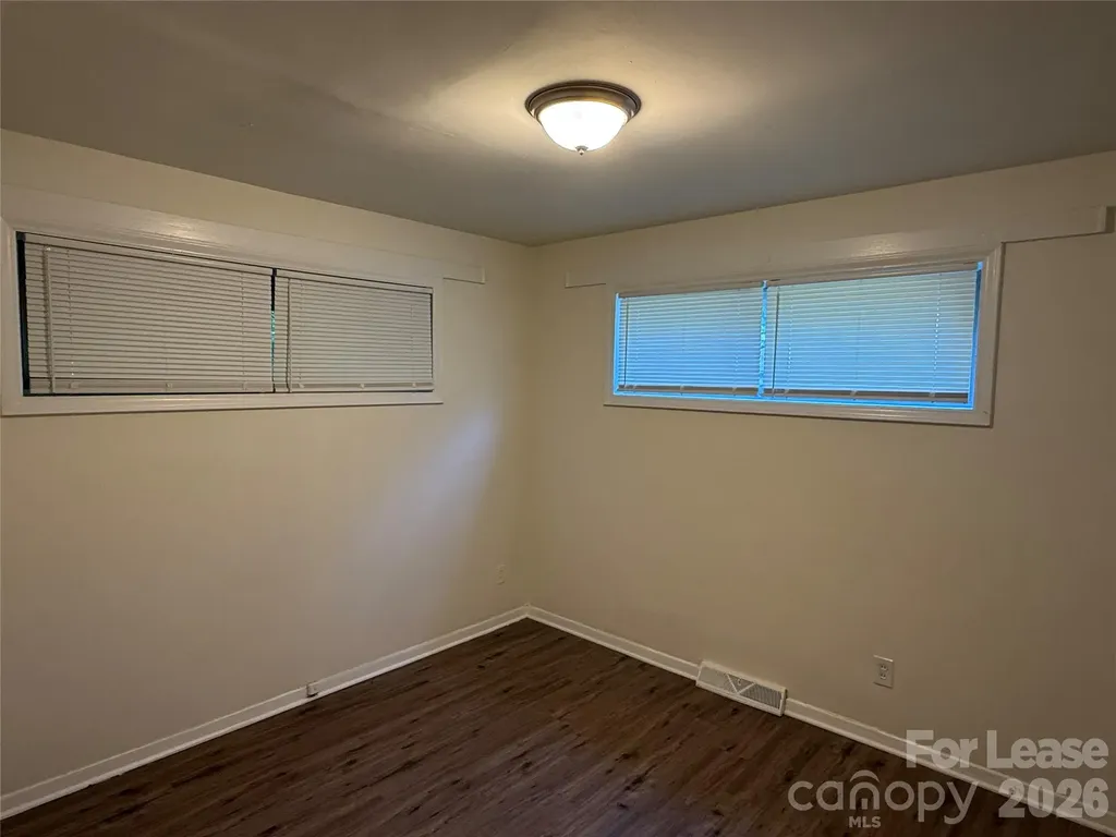 544 Blendwood Drive Charlotte NC 28215