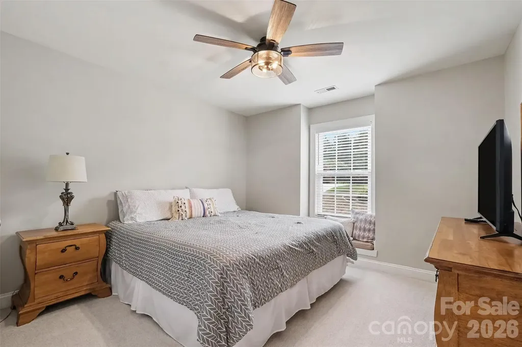 765 Sloan Street Denver NC 28037