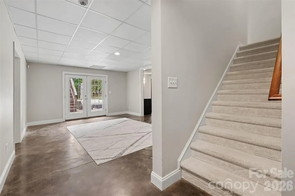 765 Sloan Street Denver NC 28037