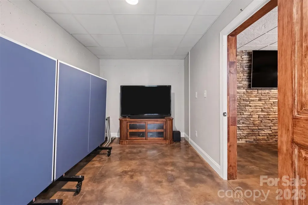 765 Sloan Street Denver NC 28037