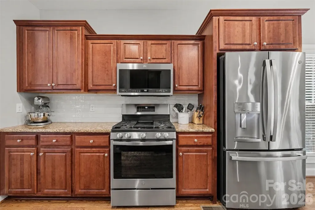 765 Sloan Street Denver NC 28037