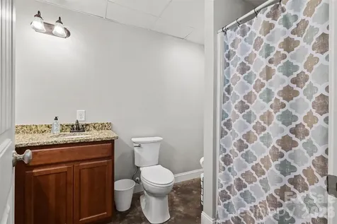 765 Sloan Street Denver NC 28037