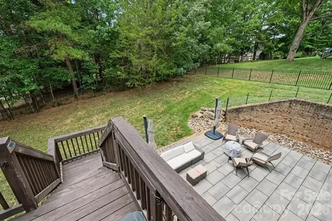 765 Sloan Street Denver NC 28037