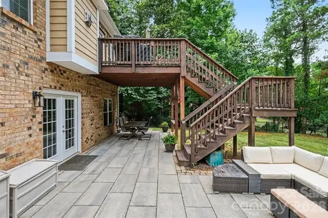765 Sloan Street Denver NC 28037