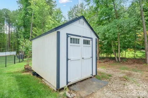 208 Morris Farm Road Stanley NC 28164