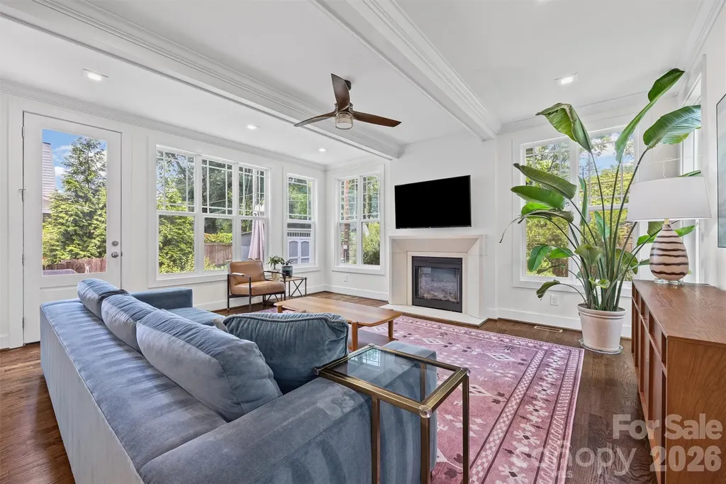 821 Woodside Avenue Charlotte NC 28205