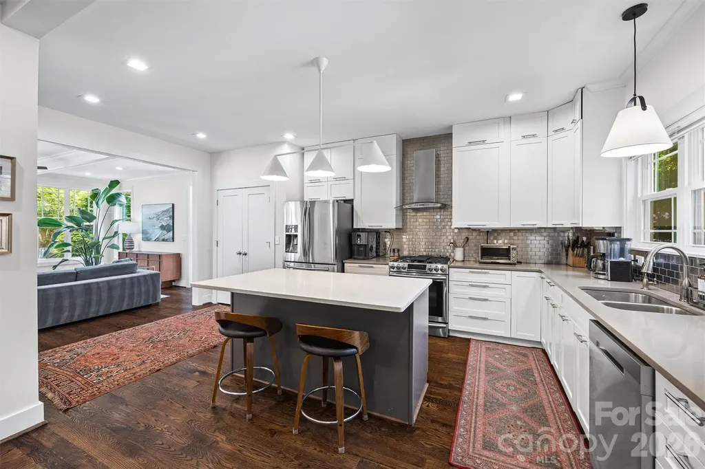 821 Woodside Avenue Charlotte NC 28205