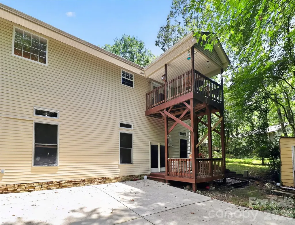 7912 Ritter Drive Charlotte NC 28270