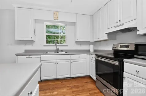 7912 Ritter Drive Charlotte NC 28270