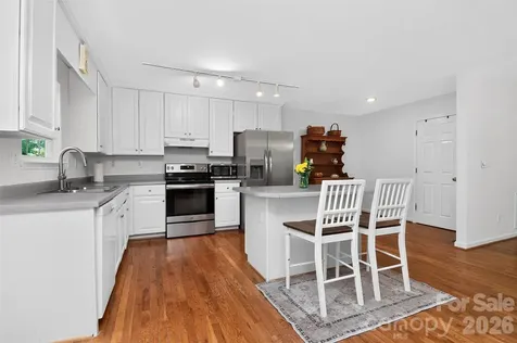 7912 Ritter Drive Charlotte NC 28270