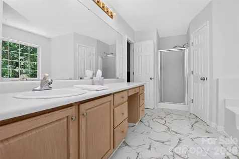 7912 Ritter Drive Charlotte NC 28270