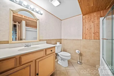 371 Patton Valley Drive Nebo NC 28761