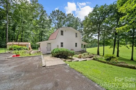 371 Patton Valley Drive Nebo NC 28761