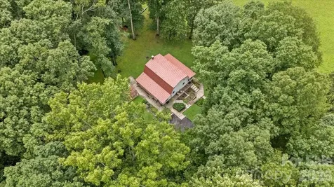 371 Patton Valley Drive Nebo NC 28761