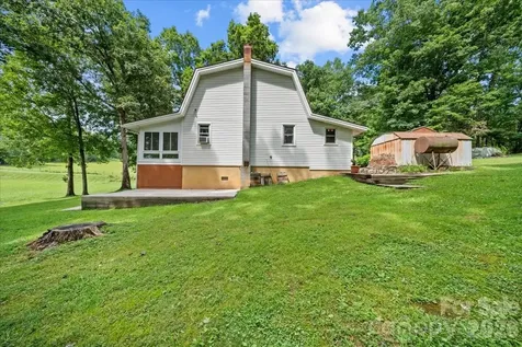 371 Patton Valley Drive Nebo NC 28761