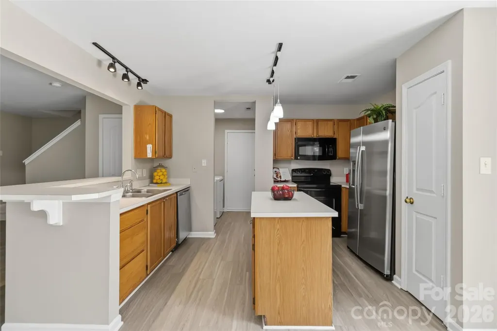 1610 Elk Creek Court Charlotte NC 28214