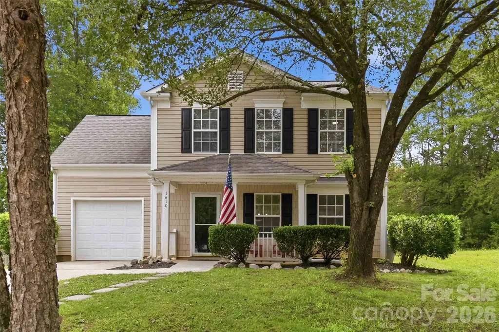 1610 Elk Creek Court Charlotte NC 28214