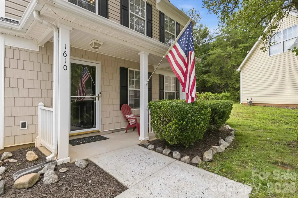 1610 Elk Creek Court Charlotte NC 28214