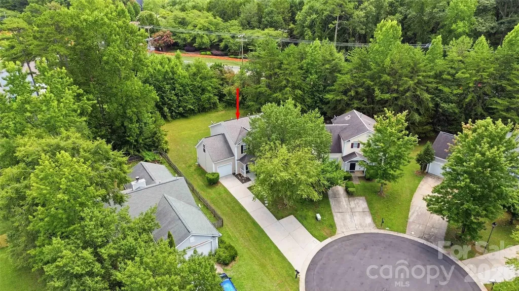 1610 Elk Creek Court Charlotte NC 28214