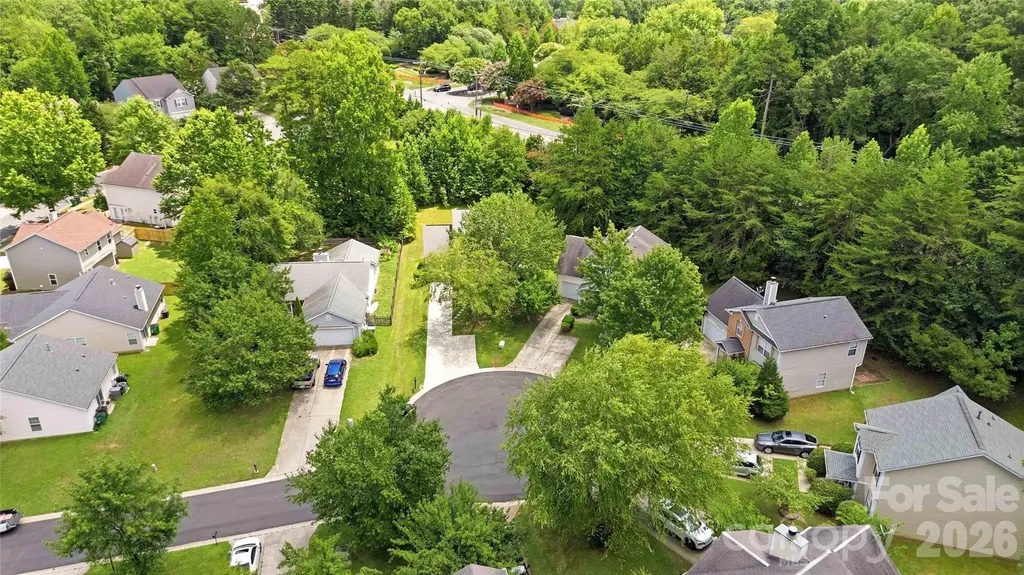 1610 Elk Creek Court Charlotte NC 28214