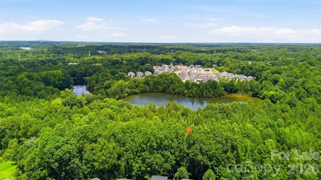 1610 Elk Creek Court Charlotte NC 28214