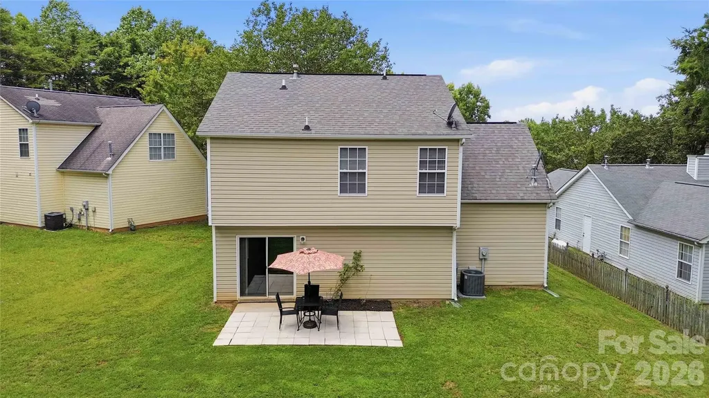 1610 Elk Creek Court Charlotte NC 28214