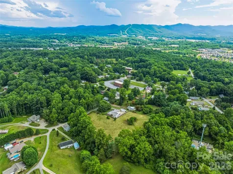 99999 Daniel Road Asheville NC 28806