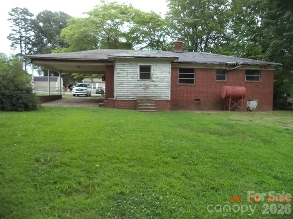 138 Glory Road Mooresville NC 28117