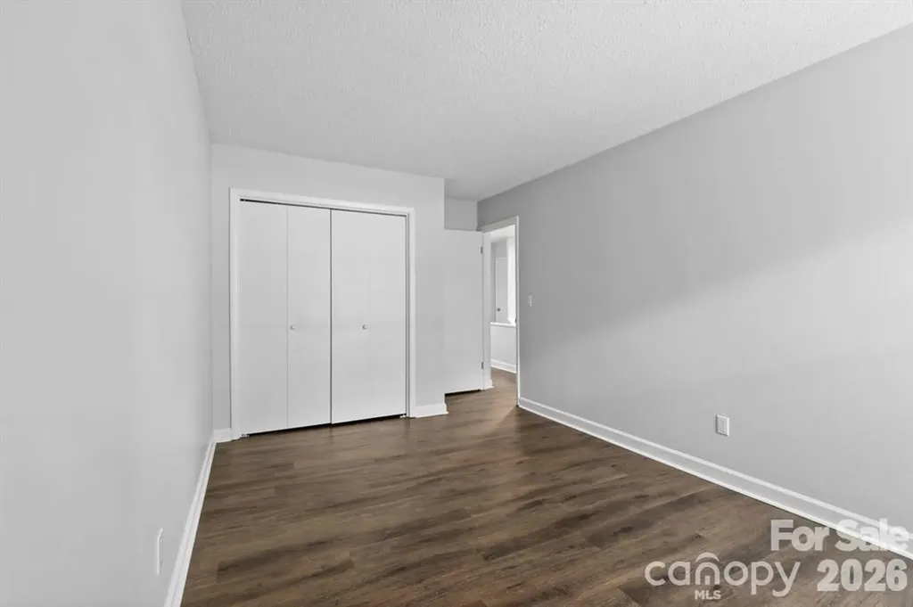 4340 N Center Street Hickory NC 28601