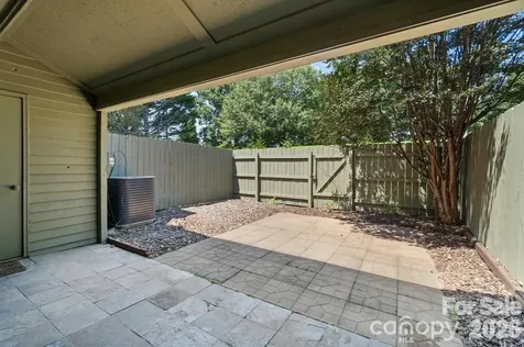 4340 N Center Street Hickory NC 28601