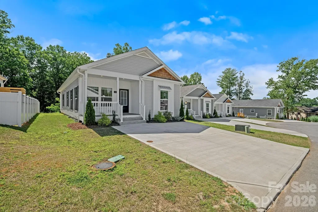 128 Bellamy Road Asheville NC 28806
