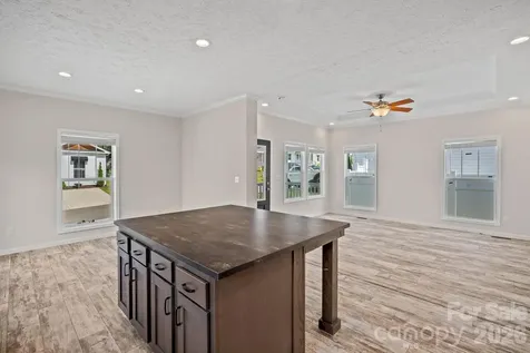 128 Bellamy Road Asheville NC 28806