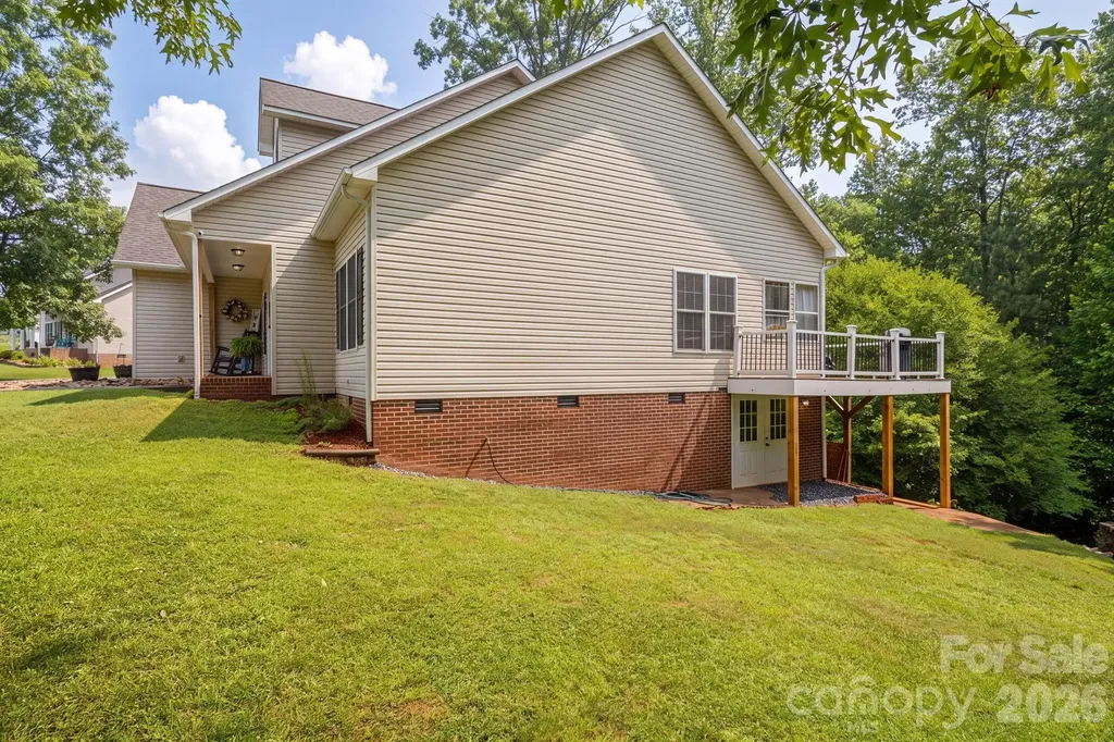 142 Azalea Drive Connelly Springs NC 28612