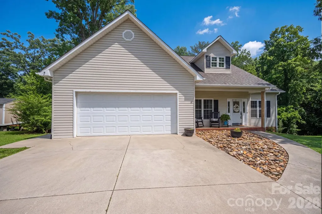 142 Azalea Drive Connelly Springs NC 28612