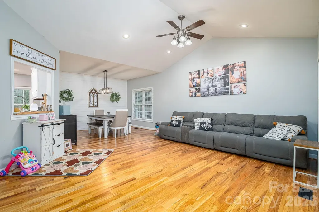142 Azalea Drive Connelly Springs NC 28612