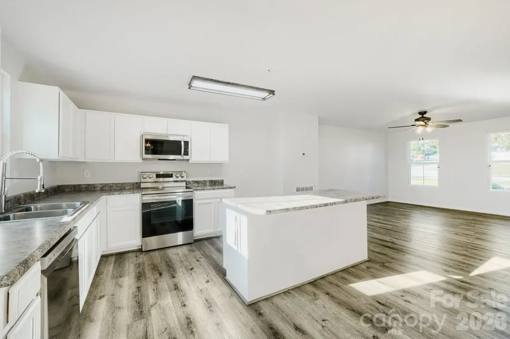 2394 Everton Circle SE Concord NC 28025