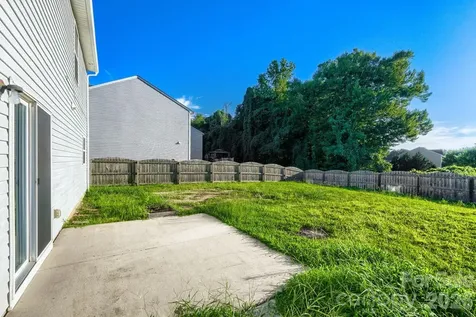 2394 Everton Circle SE Concord NC 28025