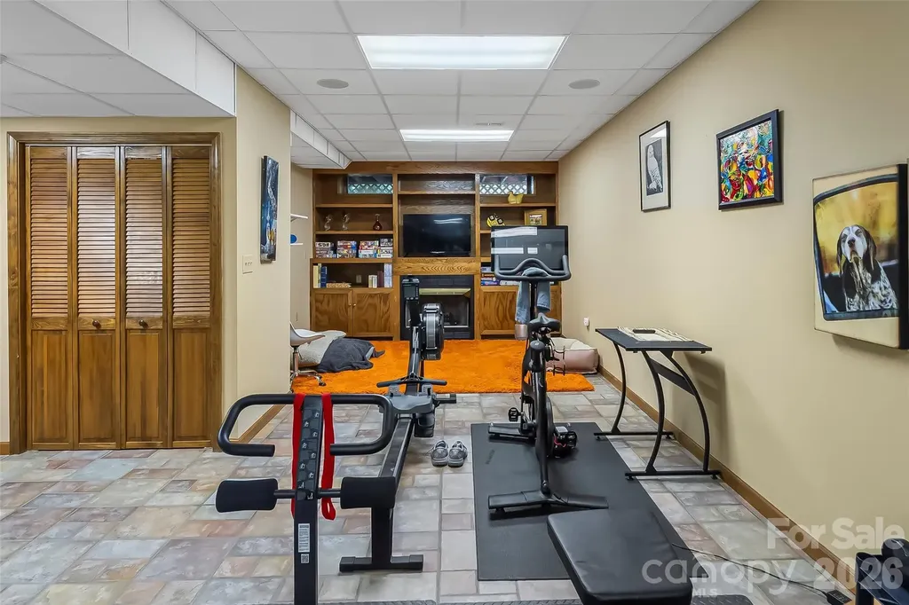 121 Stonecrest Drive Asheville NC 28803