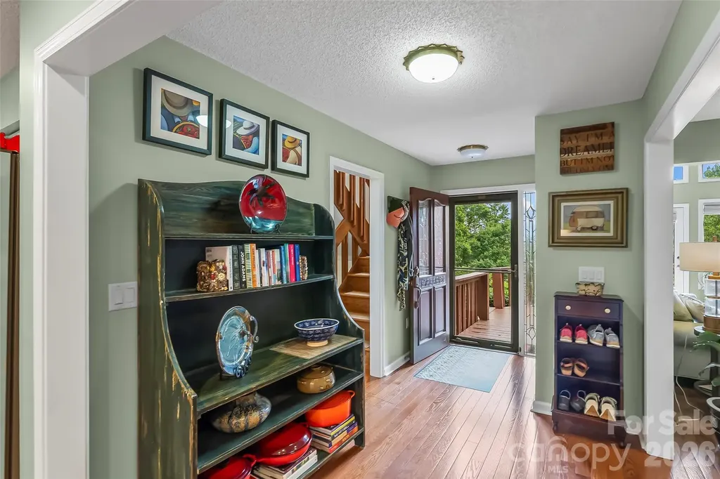 121 Stonecrest Drive Asheville NC 28803